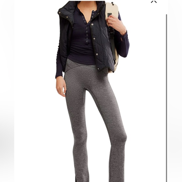 FREE PEOPLE MOVEMENT Kick Off Rib Cotton Henley in Black Size Small NWT RT $68 - Picture 6 of 6